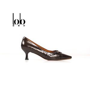 รองเท้าส้น<span class=keywords><strong>สูง</strong></span>แบบสวมสำหรับผู้หญิง สไตล์หรูหราสำหรับใส่ทำงาน ทำจากหนังแท้ ดีไซน์ทันสมัย ใส่สบาย เหมาะสำหรับฤดูใบไม้ผลิ ฤดูร้อน ฤดูใบไม้ร่วง ปี 2026 สีนู้ด เหมาะสำหรับเจ้าสาว - Product Image 3