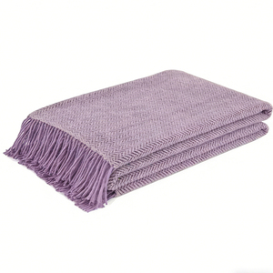 Bufanda Tejida con Flecos de Textura Clásica, Fabricada por TAIFU, Chal de Lana para Ferias de Artesanía - Product Image 2
