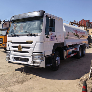 Sinotrw Howo 6x4 rociador camión de agua 371 caballos de fuerza 6X4 diesel rociador de servicio pesado - Product Image 2