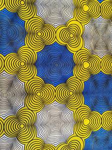 Tissu brossé à base de bleu avec fleurs et papillons blancs. Vente directe de l'usine principale. Fabriqué en polyester 100%. - Product Image 5