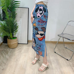 Jupe plissée décontractée pour femme, taille mi-longue, imprimé dessin animé 'Card Love', style élégant, taille naturelle, amincissante, respirante et écologique, 2025 - Product Image 2