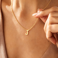 Collier personnalisé minimaliste avec initiale unique, chaîne en acier inoxydable, pendentif pour femme de bureau, bijoux