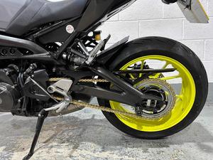 Vente en gros au meilleur prix, moto sportive Yamaha MT-09 850cc d'<span class=keywords><strong>occasion</strong></span>, modèle 67566987, Londres, Royaume-Uni - Product Image 5
