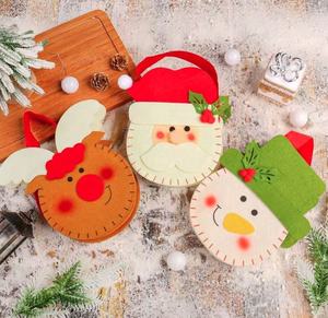 Venta al por mayor de logotipo personalizado e impresión de muñeco de nieve Santa Claus Elk Navidad Santa Saco no tejido bolsa de asas bolsas de regalo - Product Image 1