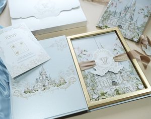 Hộp lời mời đám cưới được thiết lập với một lời mời gatefold bao gồm một phong bì gửi thư & RSVP QR mã chữ lồng lời mời - Product Image 1