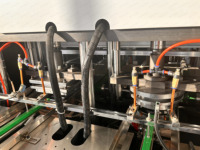 Machine de formage entièrement automatique pour assiettes jetables en papier, machine à fabriquer des plateaux et des plats pour la restauration