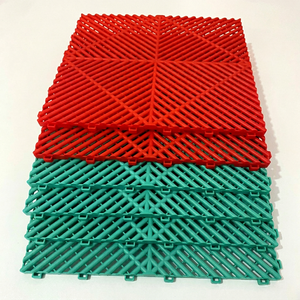 <b>Plastic</b> Floor Tiles Colorful New Materials Eco Friendly Race Deck Red and green Garage <b>Flooring</b> Tiles - Product Image 1