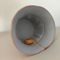 Chapeau de sauna en feutre de laine brodé avec logo personnalisé, fabricant OEM, cadeau de banya russe, chapeau de bain de luxe isolant thermiquement, casquette de spa