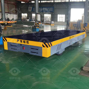 Draadloos op afstand bestuurbare, op batterijen werkende, spoorloze transportkar voor flexibele materiaalhandling in magazijnen - Product Image 4