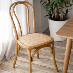 Chaises de fête en bois courbé modernes pour la salle à manger, meubles de maison, événements de mariage - Style café de Vienne, vente en gros disponible - Product Image 1