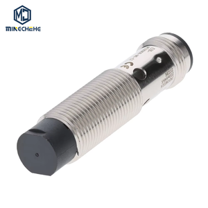 M12 พรอกซิมิตี้เซนเซอร์ E2B-M12KN08-M1-C1 สวิตช์แบบเหนี่ยวนำพร้อมขั้วต่อสำหรับระบบอัตโนมัติทางอุตสาหกรรม - Product Image 1
