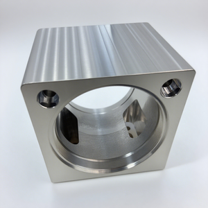 Usinage CNC forgeage pièces de moulage pièce en alliage de titane en laiton en acier inoxydable - Product Image 3
