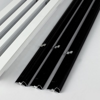 Diffuseur de plafond linéaire moderne Grandaire blanc en aluminium pour CVC, grille d'air à fentes, noyau amovible, réglable et durable