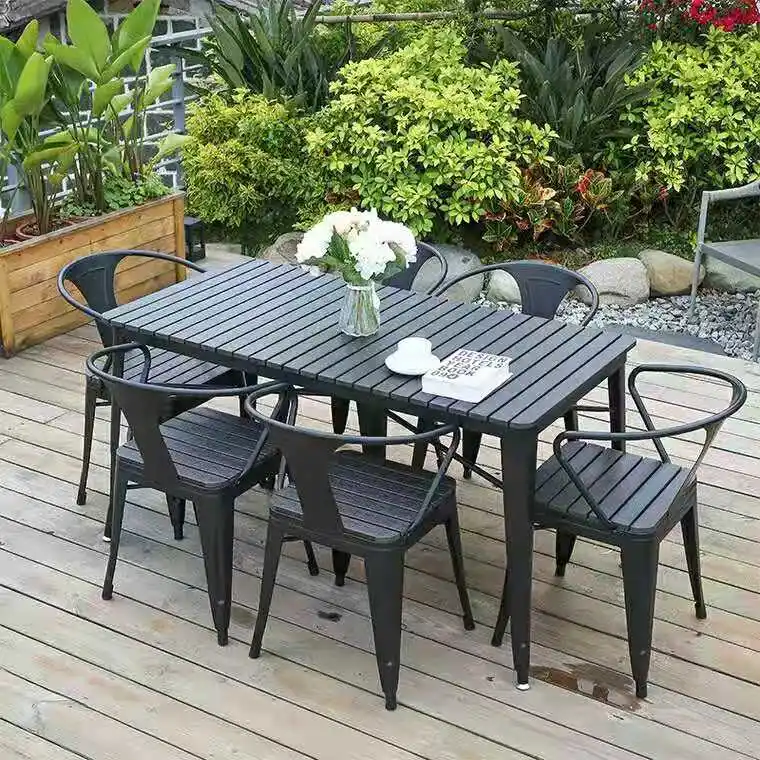 Estilo francês de metal mesa de jantar de madeira e cadeiras de plástico para a loja do café