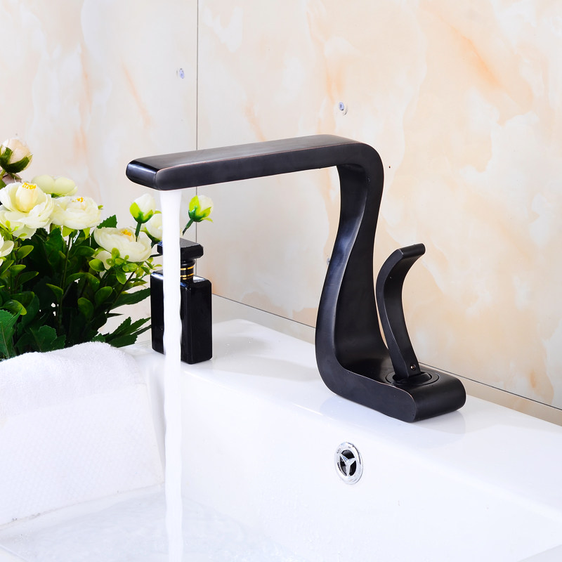Nobile 7 caratteri - bronzo nero