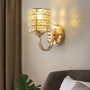 Lampada da Parete di Lusso per Interni dal Design Moderno Personalizzato con Cristalli LED Decorativa per Soggiorno <span class=keywords><strong>Corridoio</strong></span> Camera da Letto e Comodino - Product Image 1