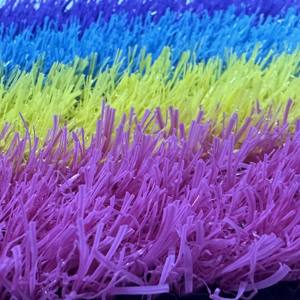 <span class=keywords><strong>Gazon</strong></span> <span class=keywords><strong>synthétique</strong></span> multicolore d'excellente résistance à l'usure <span class=keywords><strong>perméable</strong></span> durable PE5200/PP2800 haute densité <span class=keywords><strong>gazon</strong></span> artificiel arc-en-ciel - Product Image 5