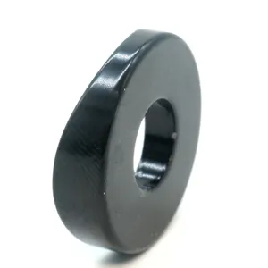 Personalizado Nylon Flat Saddle Washer tubo de aço Arruelas espaçador plástico preto