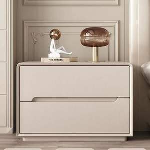 Mesita de noche moderna color crema con 2 cajones y gabinete de almacenamiento para dormitorio, diseño ensamblado - Product Image 2