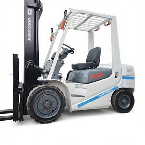 Montacargas Diésel Usado Komatsu TCM 35 de 3.5 Toneladas, Original de Japón - Product Image 1