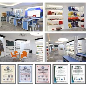 Espécimes Científicos Educacionais: Insetos Benefícios e Pragas para Educação Cognitiva sobre Insetos, Espécime de Inseto Verdadeiro (Minhoca), Ecológico - Product Image 4