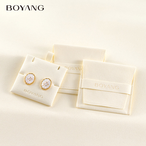 Pochette d'Emballage de Bijoux en Microfibre avec Rabat, Imprimée Logo Personnalisé, pour Colliers et Boucles d'Oreilles - Product Image 2