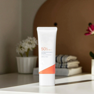 Protector solar físico suave hidratante Aesturra de alta calidad que nutre la cara bloqueando eficazmente la crema de rayos UV - Product Image 5