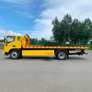 Camion de dépannage à plateau coulissant Foton Ollin 4x2 5 tonnes avec cabine de nuit et moteur Cummins - Product Image 3