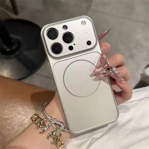 Di alta qualità magnetico PC vetro smerigliato obiettivo della fotocamera Corning posteriore Tpu Cover per la ragazza <span class=keywords><strong>iPhone</strong></span> 16 17 <span class=keywords><strong>Pro</strong></span> <span class=keywords><strong>Max</strong></span> Case del telefono di lusso - Product Image 4