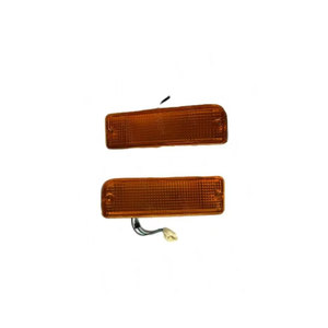 Luz Indicadora de Parachoques Delantero para Toyota HILUX 1955-1985 - Product Image 1