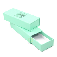 Caja de Regalo Deslizante Minimalista Moderna Azul Bebé Personalizada al por Mayor para Maquillaje con Cierre Magnético y Grabado en Relieve de Papel Rígido Certificado