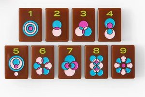 Juego de Mahjong Americano Moderno con Diseño Floral, Fichas de Acrílico Color Chocolate Marrón con Joker, Juego de Mesa para Interiores - Product Image 3