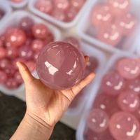 Boule de cristal de quartz rose naturelle de haute qualité avec étoile, sphère décorative pour mariage, à vendre