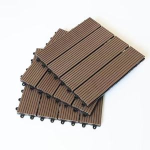 300*300mm DIY Outdoor Decking Fliesen <span class=keywords><strong>Interlocking</strong></span> Wasserdichter Garten WPC Boden Quadrat Anti-Rutsch-Design Holz Kunststoff 22mm Dicke - Product Image 4