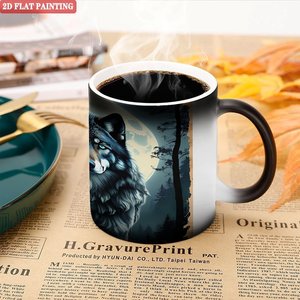 Tasse en céramique 11oz noire givrée, mug à changement de couleur activé par la chaleur, motif loup, peinture 2D plate - Product Image 5