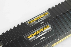 Vente en gros de kits de mémoire <span class=keywords><strong>DDR4</strong></span> Cor-sair Vengeance LPX d'origine, nouvelle génération, vitesse de 2400 <span class=keywords><strong>MHz</strong></span> à <span class=keywords><strong>4000</strong></span> <span class=keywords><strong>MHz</strong></span>, capacité de 8 Go à 64 Go, prise en charge XMP 2.0 - Product Image 5
