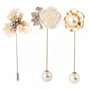 Trendy Rhinestone Flower Pearl Brooch Pins Elegant Pearl Fabric Brooch Pin For Women Sweater Scarf Jewelry Brooches