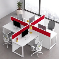 Ensemble de bureaux de personnel face à face pour deux personnes, avec cloison en T et cabine en F, design simple, démontable, pour bureau