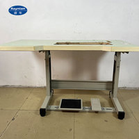 Raynian propose des tables de machine à coudre prêtes à l'emploi, des ensembles de tables pour machines à coudre industrielles à pied mobile.