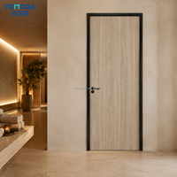 Porte intérieure en composite écologique, chêne clair, porte WPC pour la conception de la décoration de la pièce de villa