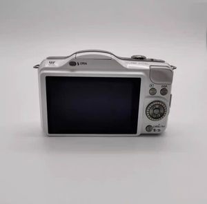 Appareil photo compact sans miroir Lumixs GF5 pas cher pour débutants - Product Image 2