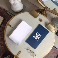 Boîte cadeau personnalisée pliable en carton gris et papier artistique, avec pelliculage mat et dorure à chaud pour cosmétiques et soins de la peau - Nouveau design