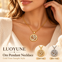 LUOYUNE Collier avec pendentif Om, couleur or et argent, pierre ronde scintillante, symbole spirituel, bijoux à porter au quotidien, cadeau pour hommes et femmes
