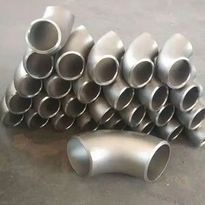 Coude en acier noir de haute qualité, fabrication chinoise, Schedule 40, à souder bout à bout pour les pipelines pétroliers et gaziers - Product Image 4