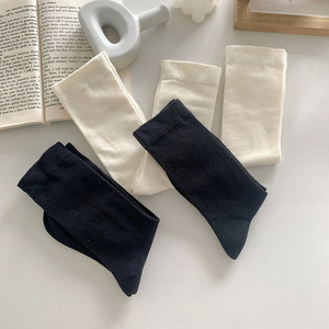 Women's Mid Calf Slouch <b>Socks</b> Solid Color Breathable Polyester White And <b>Black</b> Regular Casual <b>Socks</b> For Youth 18 40 Years Old - Product Image 3