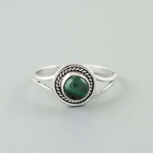 Design élégant Rawa travail 925 argent sterling malachite pierre précieuse bijoux de mode bague classique - Product Image 1