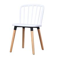 Chaises de restaurant et d'hôtel en plastique pour l'extérieur, avec pieds en hêtre, idéales pour les événements - Vente chaude