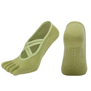 Calcetines de Cinco Dedos Chic Studio para Mujer, Tonos Sólidos, Algodón Peinado, Banda Cruzada y Agarre Completo - Product Image 1