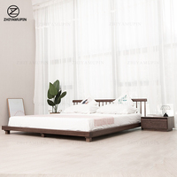 Lit plateforme enfant moderne en bois style nordique Windsor, petit format, pour appartement, avec tatami, du sol au plafond, à pieds bas