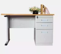 Meubles de bureau commerciaux modernes et luxueux en acier durable, design exécutif, vente en gros d'usine, table en métal personnalisée